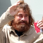 Больше года скитавшийся в океане мужчина чудом выжил